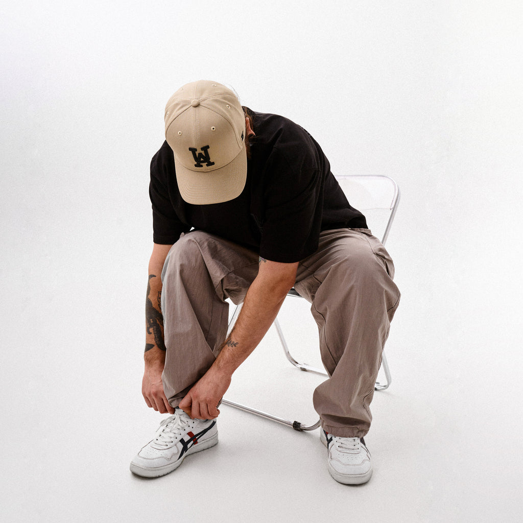 UA CLASSIC FIT BEIGE