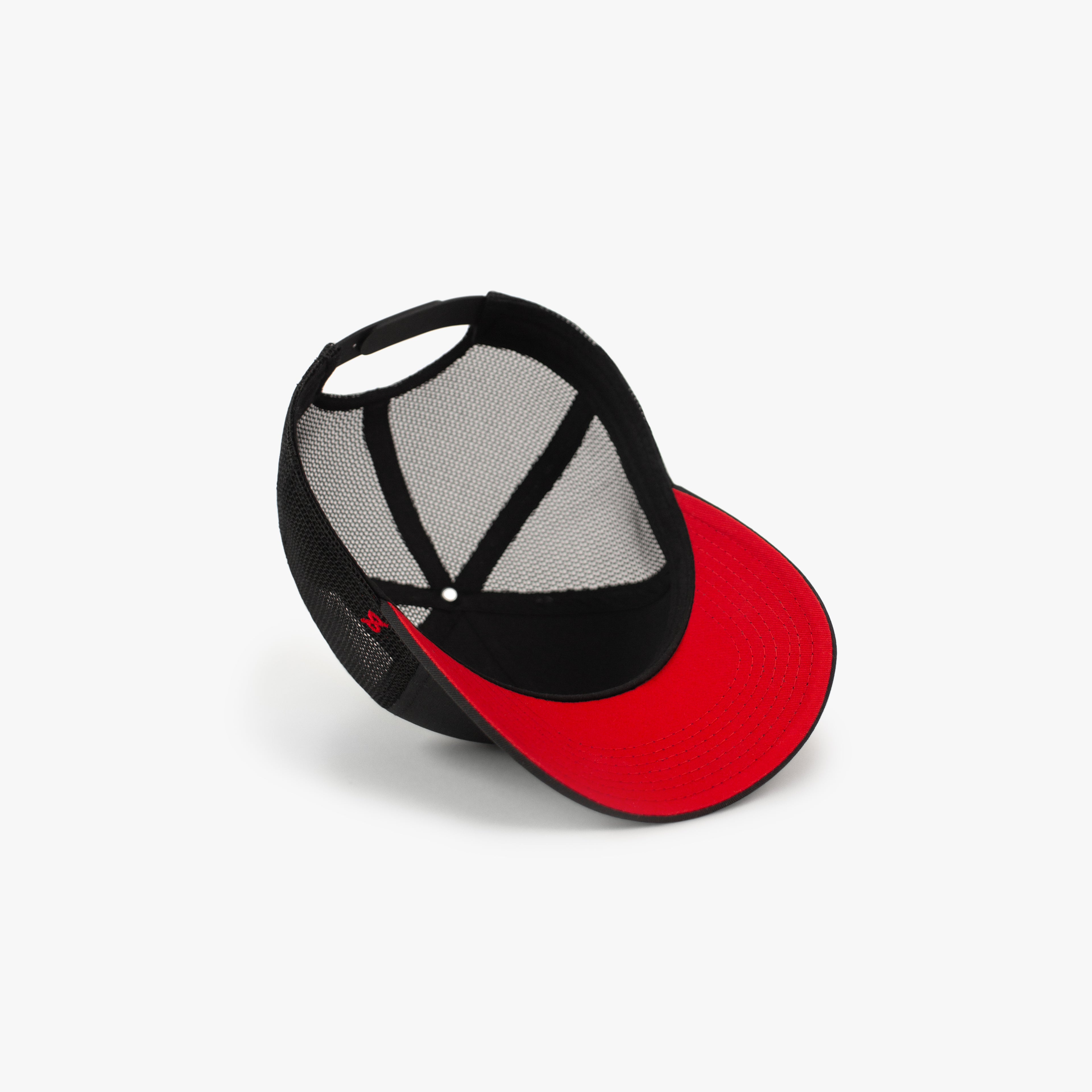 UA TRUCKER BLACK/RED