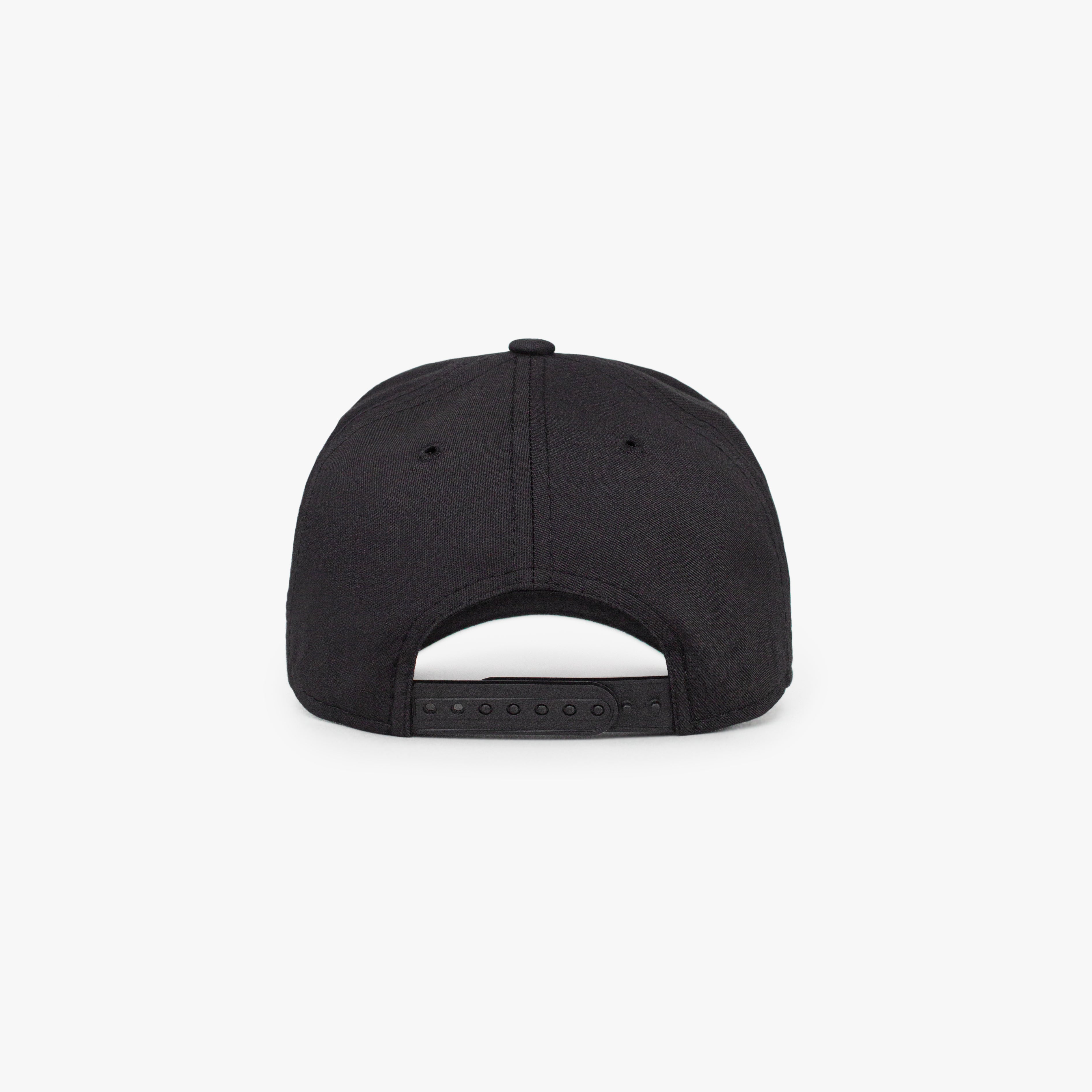 ACADEMY CLASSIC FIT BLACK