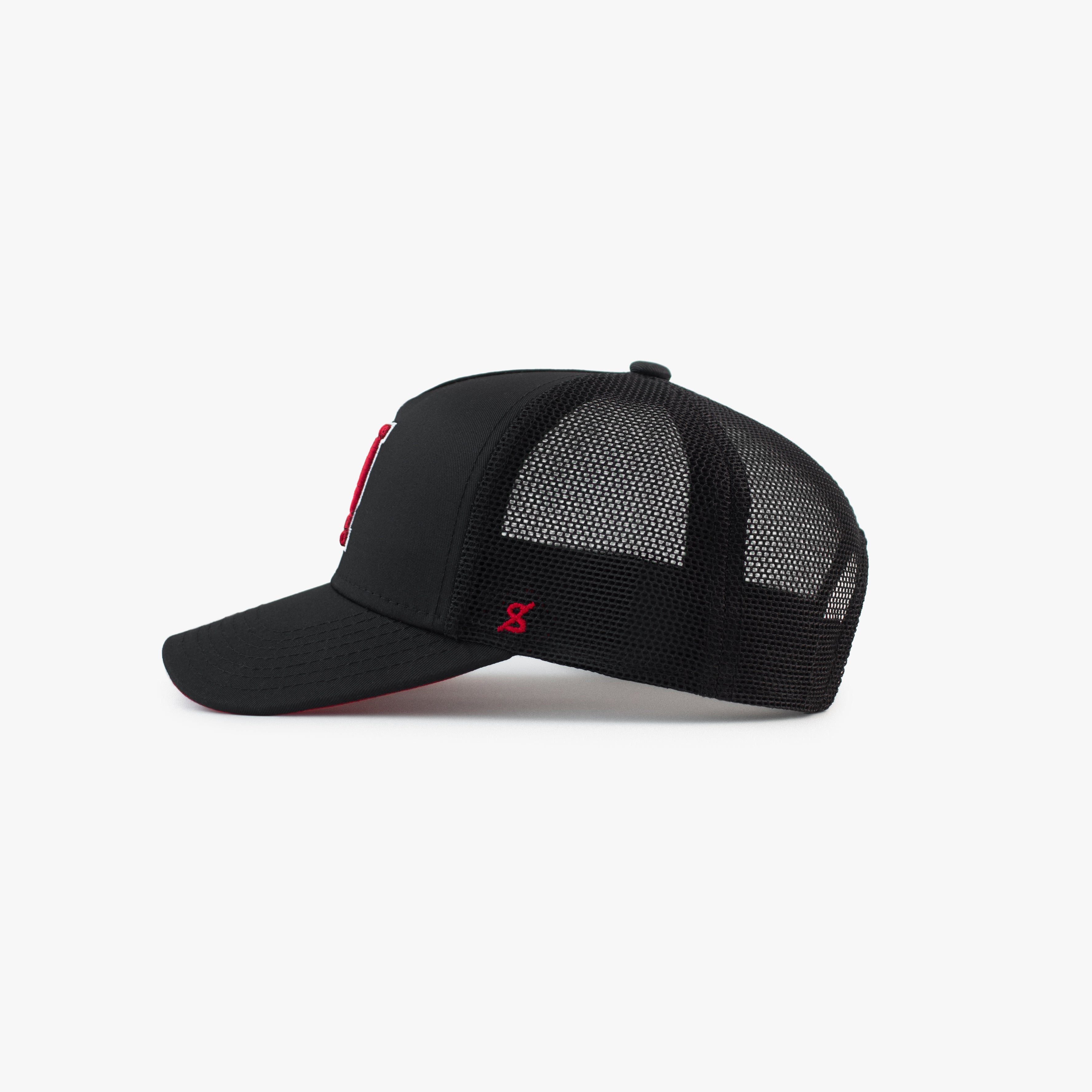 UA TRUCKER BLACK/RED